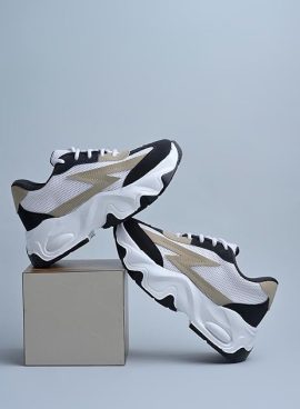 71n-FGt8r4L._SY695_ women’s footwear trends 2025