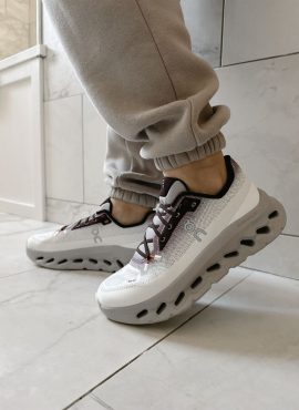 WhatsApp Image 2025-10-01 at 8.03.15 AM athleisure sneakers 2025